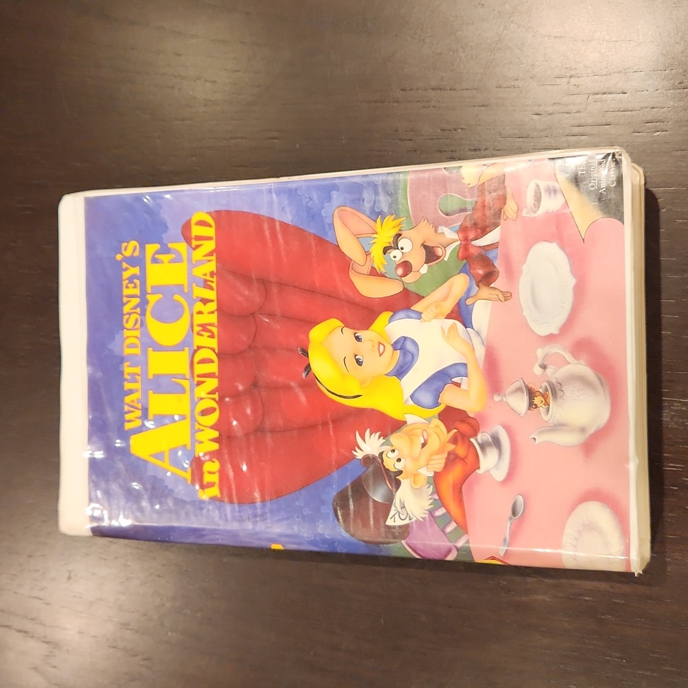 WALT DISNEY'S Black Diamond Edition ALICE in WONDERLAND VHS